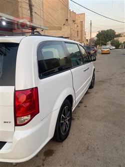 دودج جراند كارافان